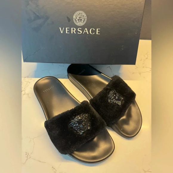 Versace Shoes - Versace la Medusa fur slide sandals black logo with box & reciept size 40 or 9.5